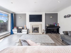 Photo 8- click for photo gallery